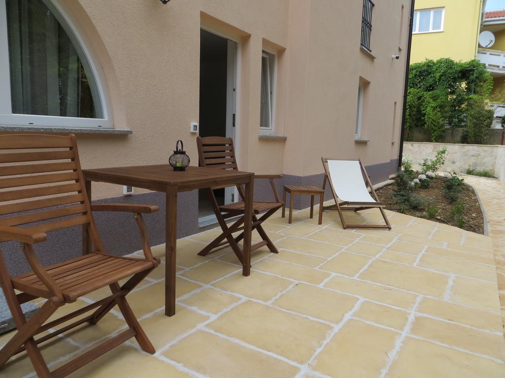 Residence Mediterraneo Baska  Ngoại thất bức ảnh