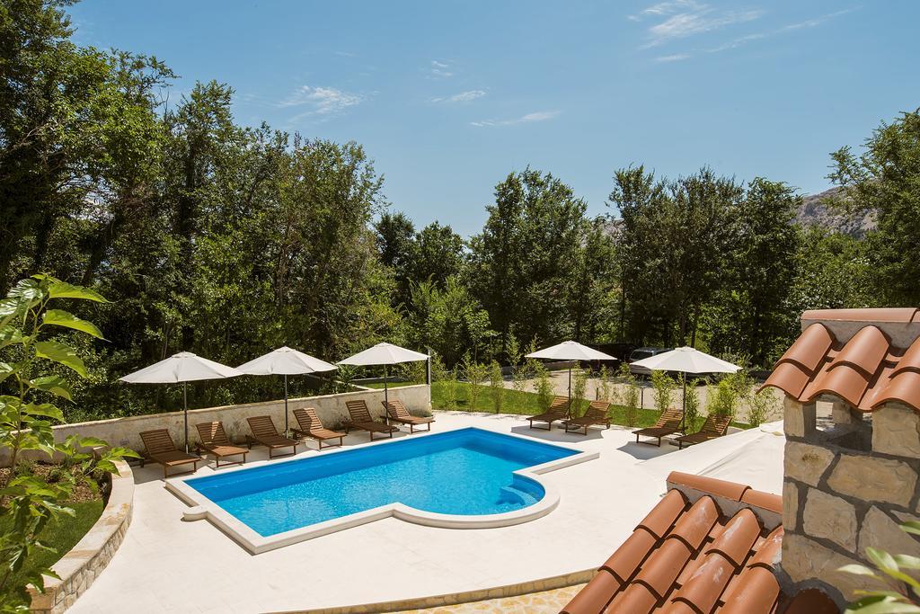 Residence Mediterraneo Baska  Ngoại thất bức ảnh