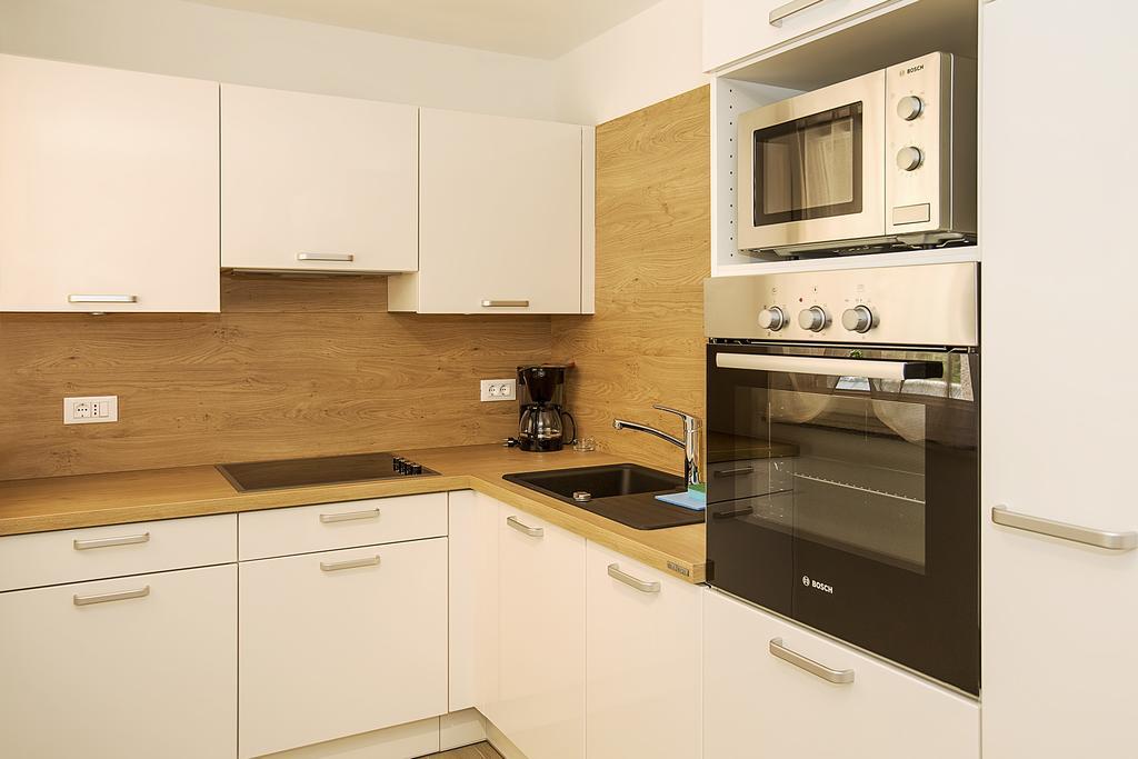 Residence Mediterraneo Baska  Ngoại thất bức ảnh