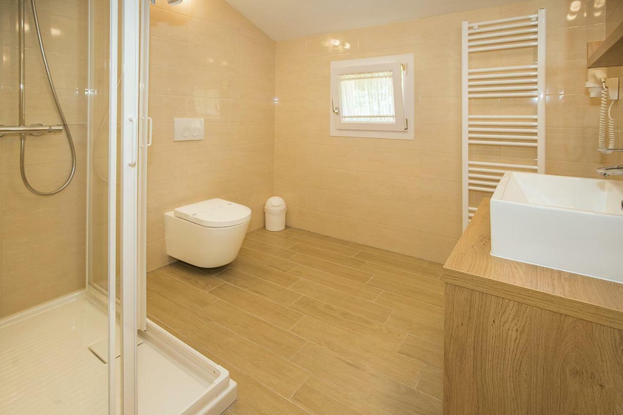 Residence Mediterraneo Baska  Ngoại thất bức ảnh