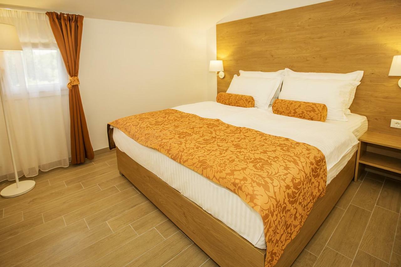 Residence Mediterraneo Baska  Ngoại thất bức ảnh