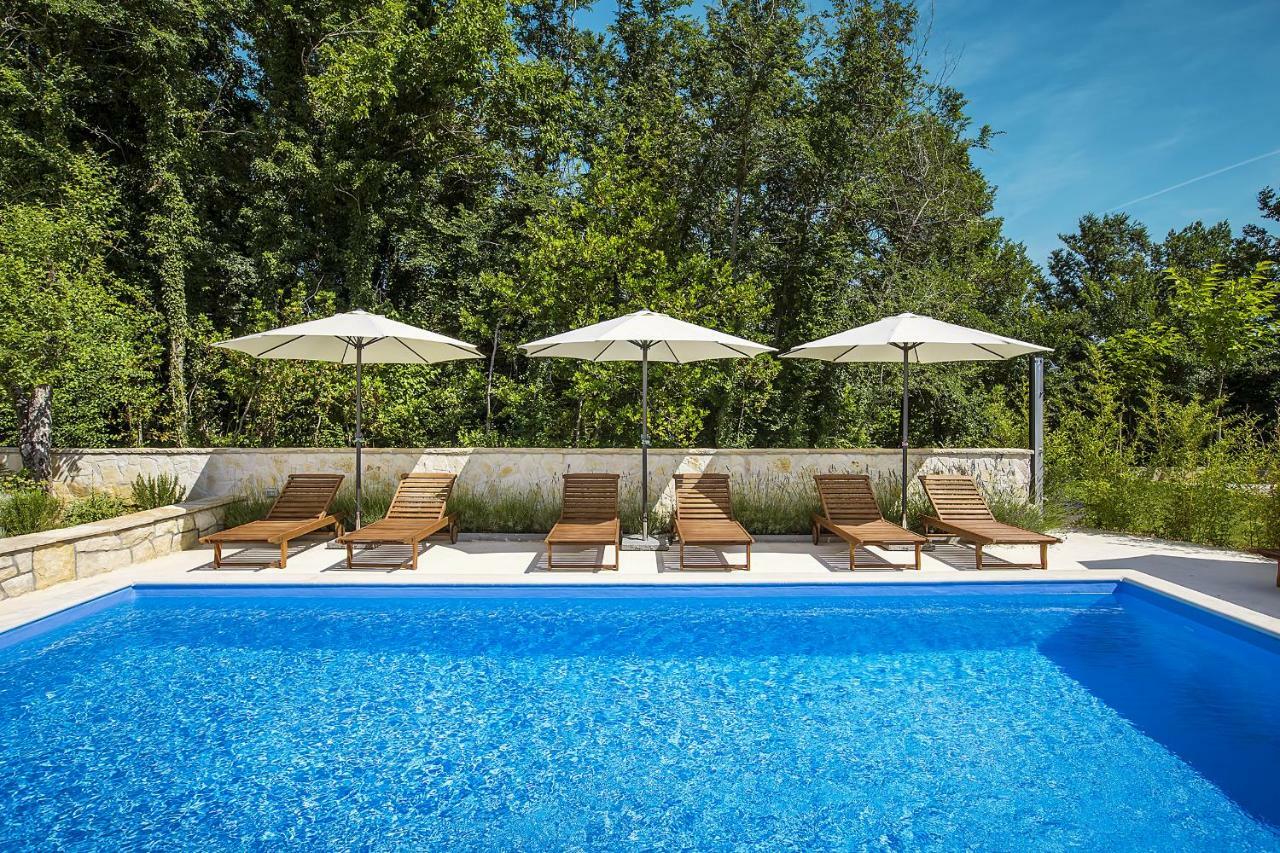 Residence Mediterraneo Baska  Ngoại thất bức ảnh